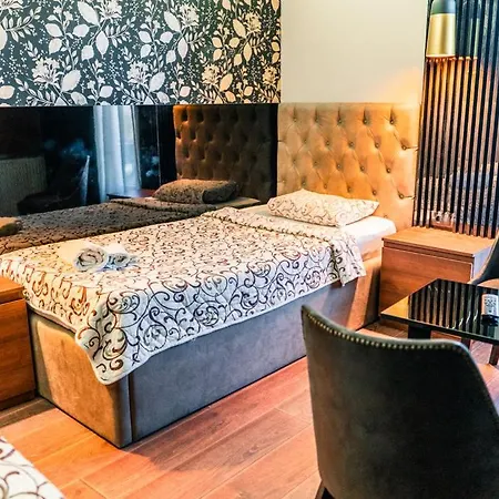 Hotel Zeleni Vir 2*