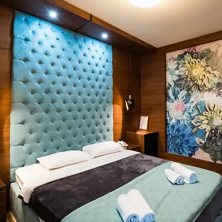 Hotel Zeleni Vir 2*