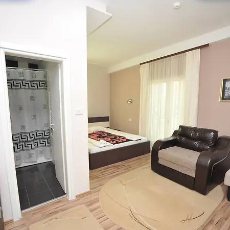 Zeleni Vir Hotel Nis