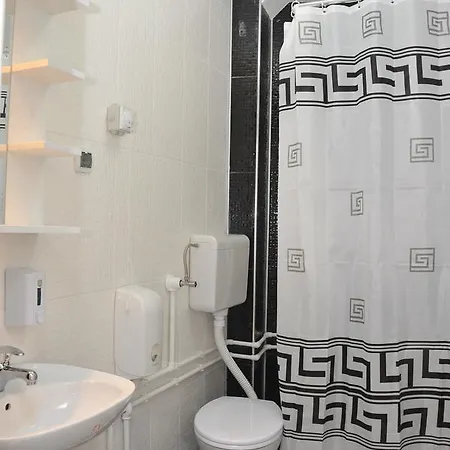 Zeleni Vir Hotel Ni