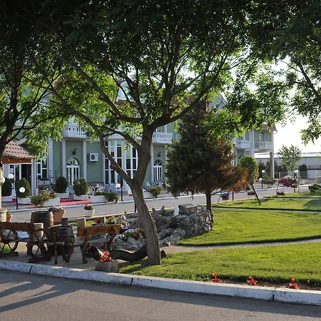 Zeleni Vir Hotel