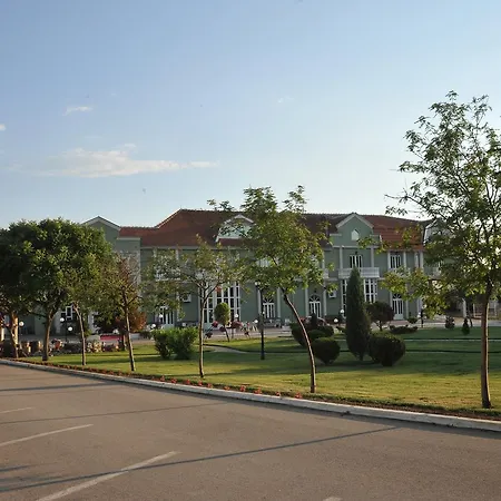 Zeleni Vir Hotel 2*